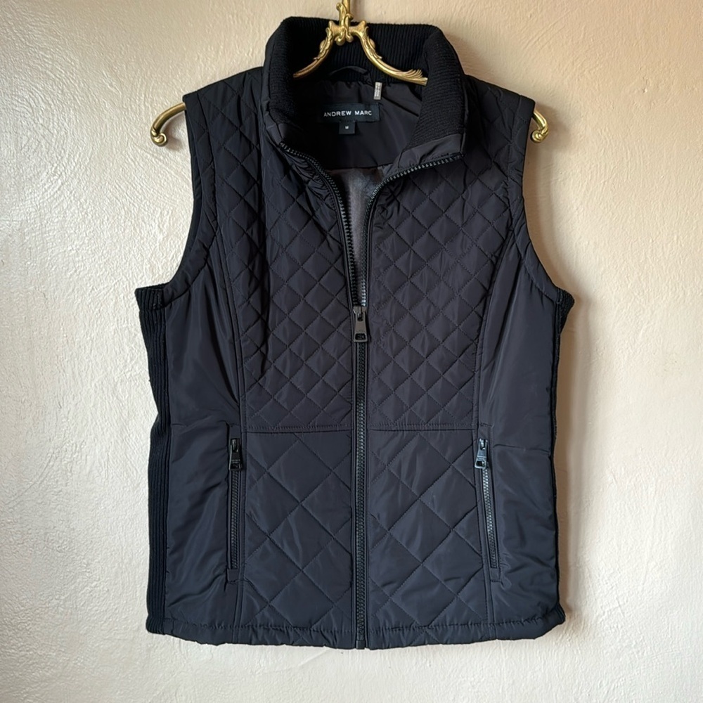 Andrew Marc Quilted Black Vest Size Medium